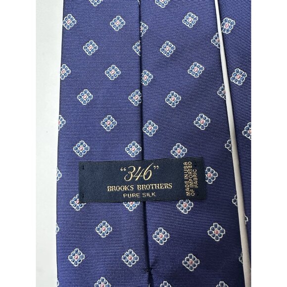Brooks Brothers Silk Floral Tie Blue NWT 58” W 3.85 - Picture 9 of 9
